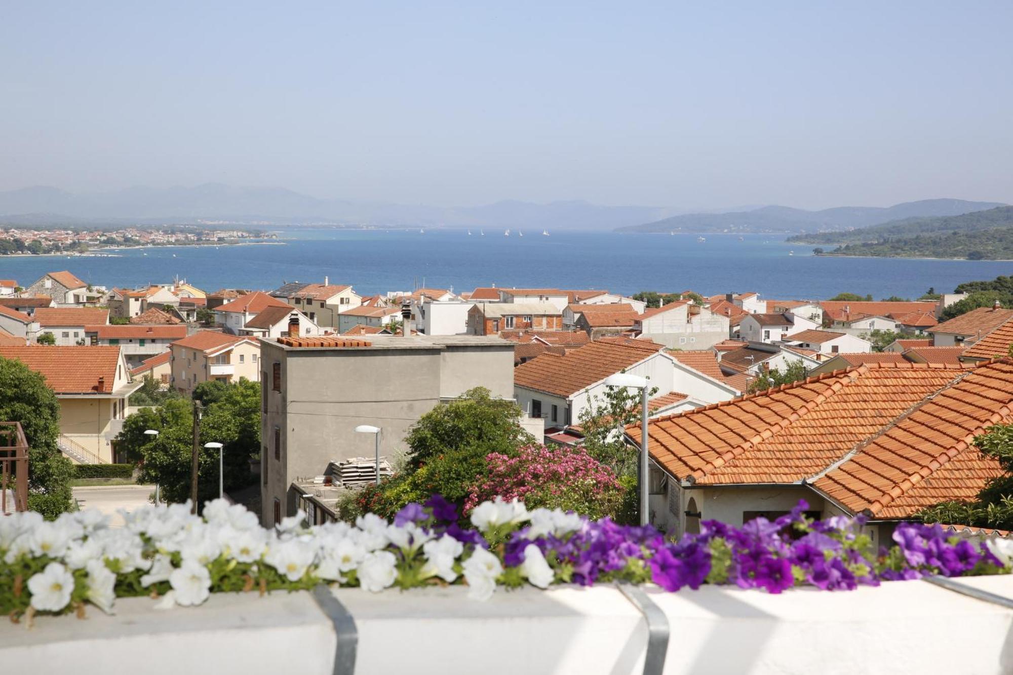 Apartments Katarine Zrinske Водице Экстерьер фото