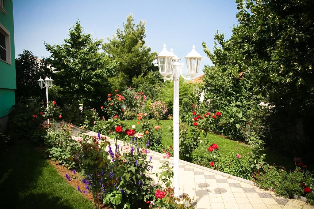 Apartments Katarine Zrinske Водице Экстерьер фото