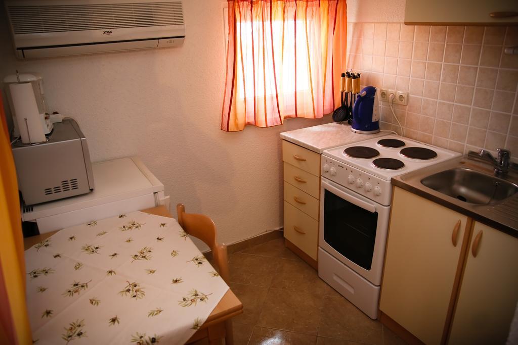 Apartments Katarine Zrinske Водице Экстерьер фото