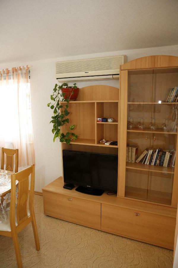 Apartments Katarine Zrinske Водице Экстерьер фото